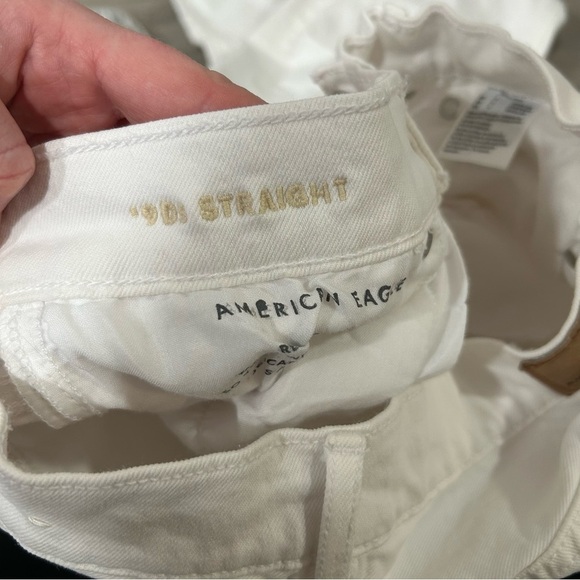 American Eagle White Denim 90’s Straight High Rise Jeans Women’s Size 4 - Picture 7 of 9